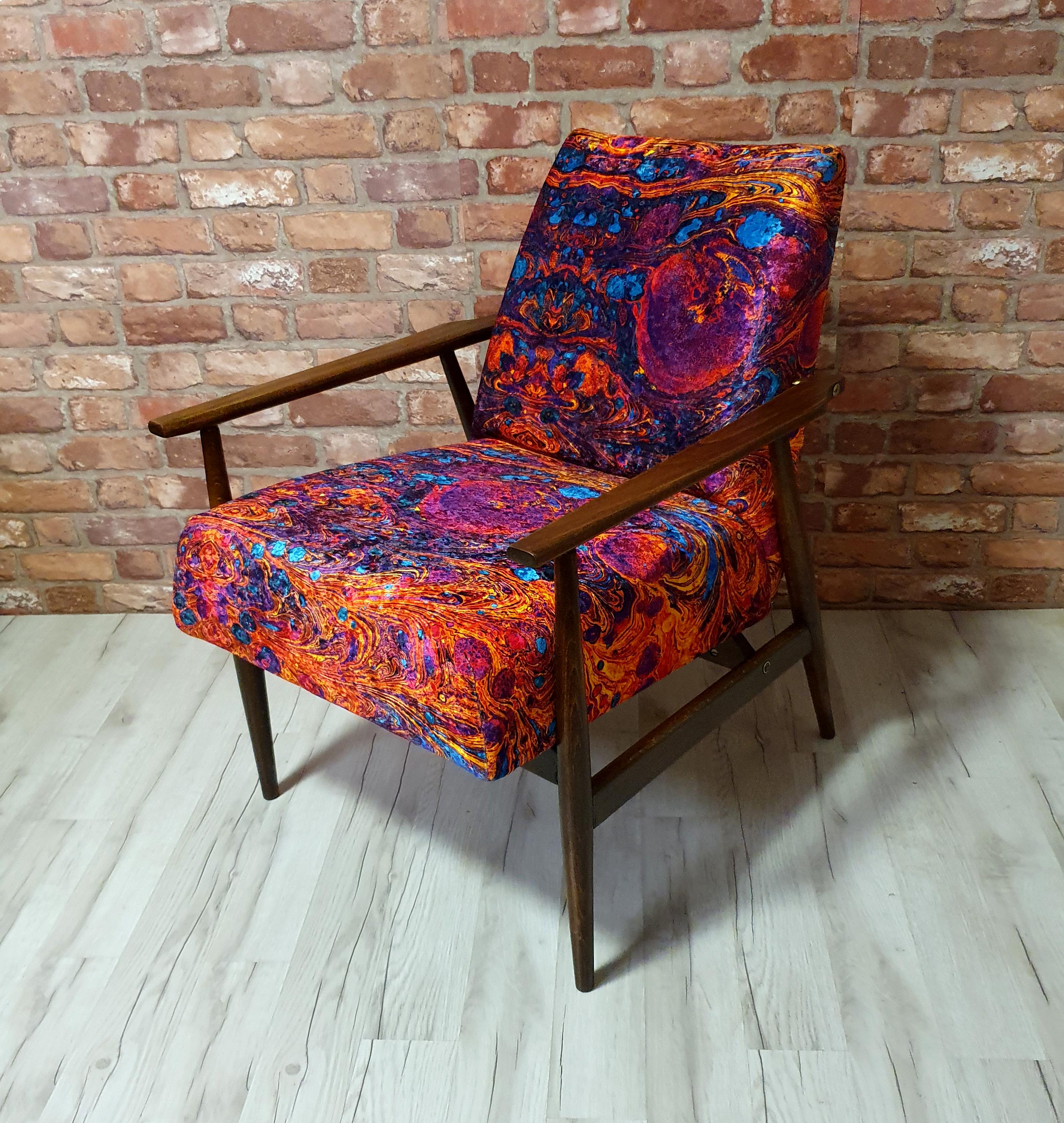 Renovated armchair Fox "Lis", Poland 1960s by Henryk Lis
