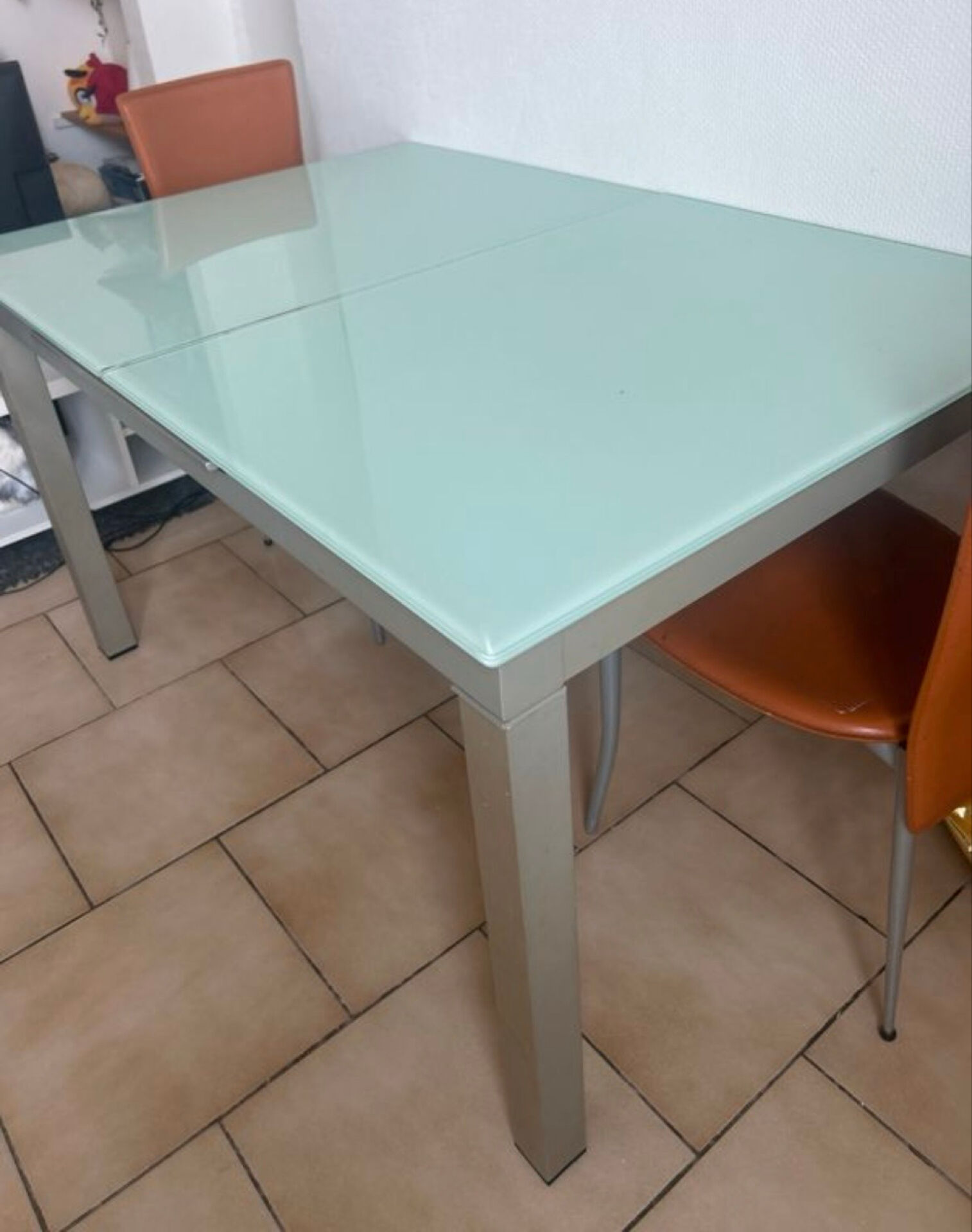 Gautier contemporary design dining table