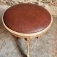 Tabouret français vintage en bois réglable, assise en skaï, années 1960