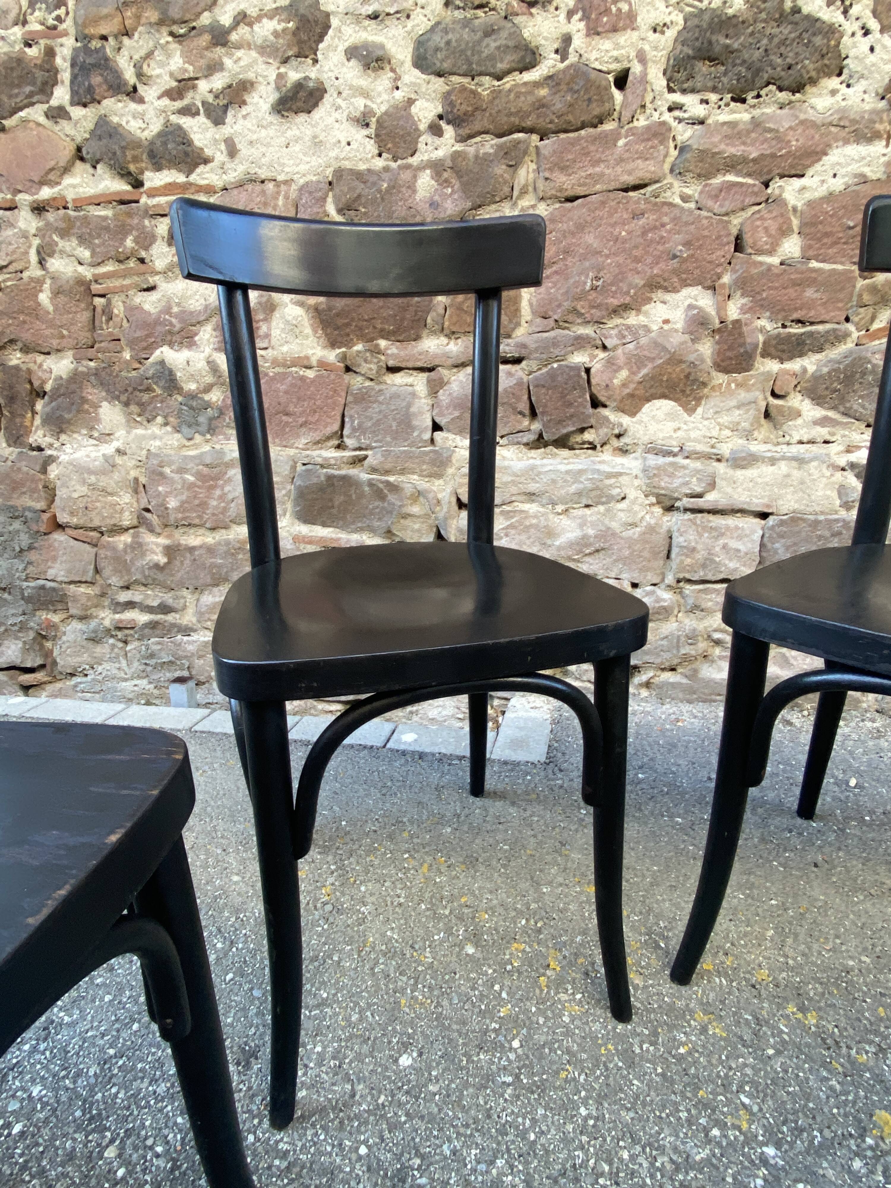 4 French chairs, Café brasserie model, curved wood from the 1970s