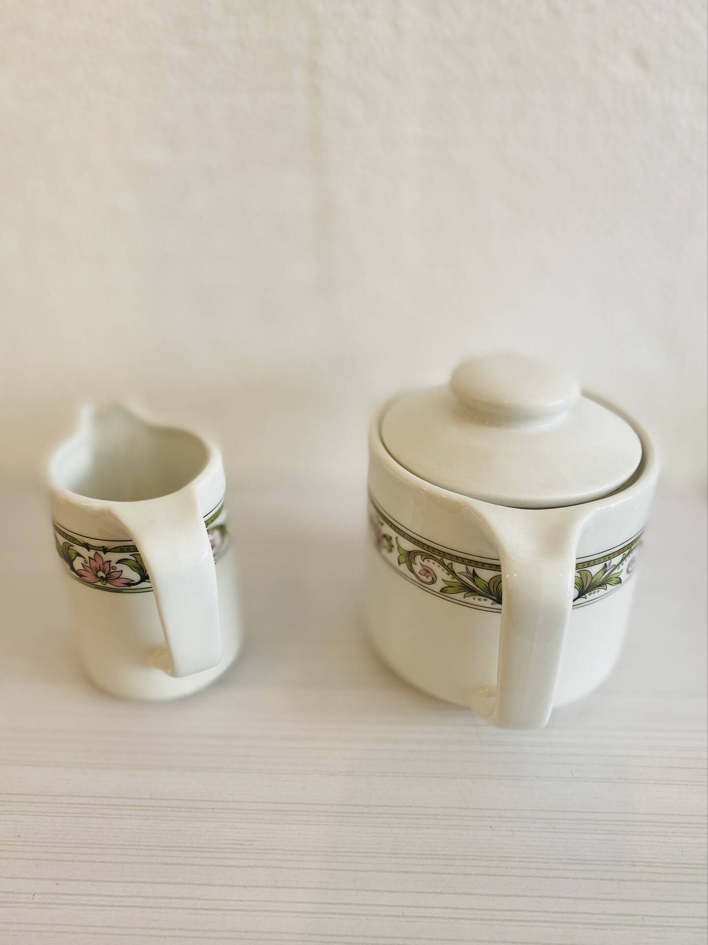 Vintage porcelain coffee pot / teapot and milk jug Apilco