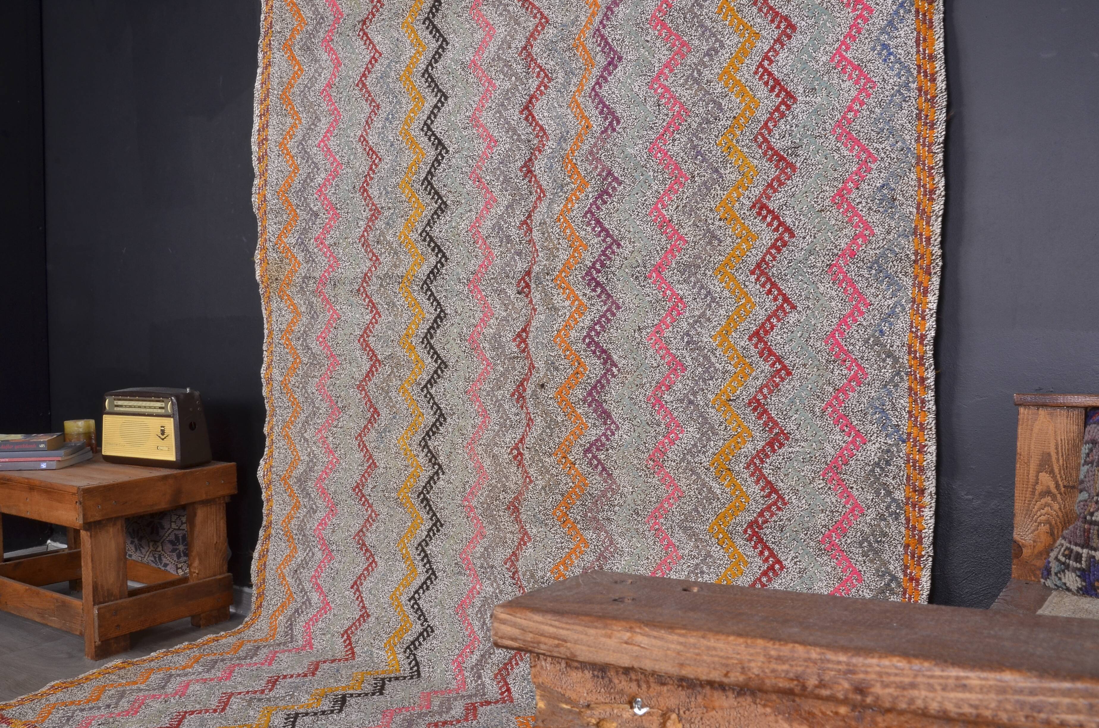 Vintage Handwoven Kilim Rug sku c280