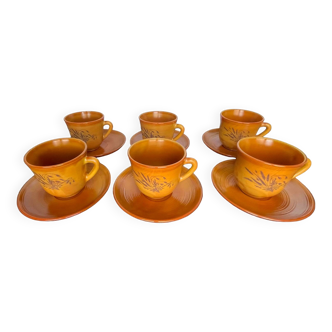 6 coffee cups + saucers