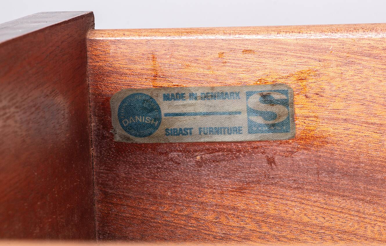 Danish extendable desk, Rosewood and Brass, model OS 51, Arne Vodder.