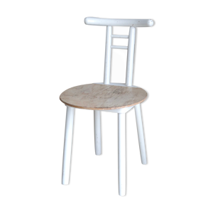 Chaise blanche en bois