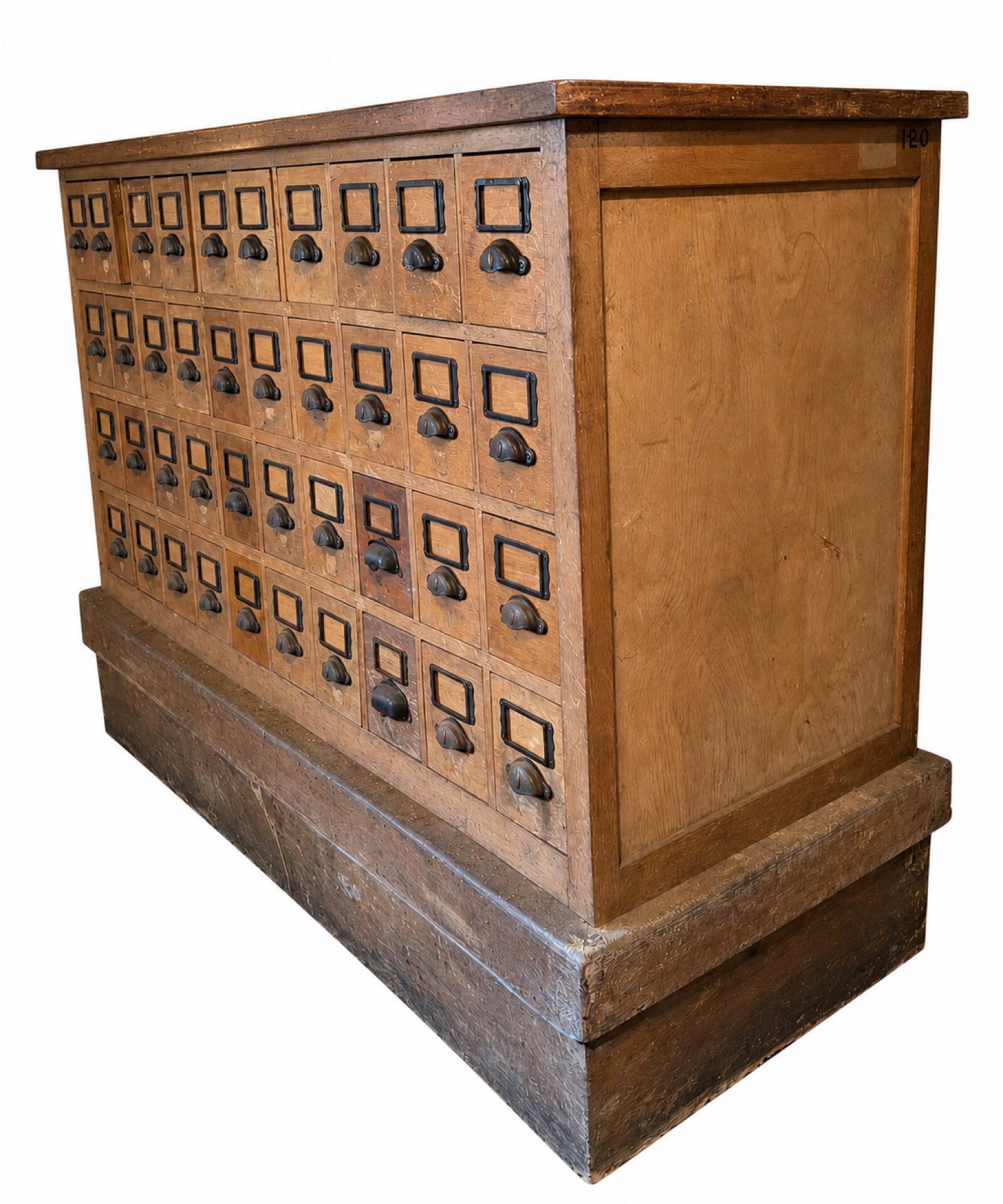 Banque d’épicier ancienne double face – 80 tiroirs –