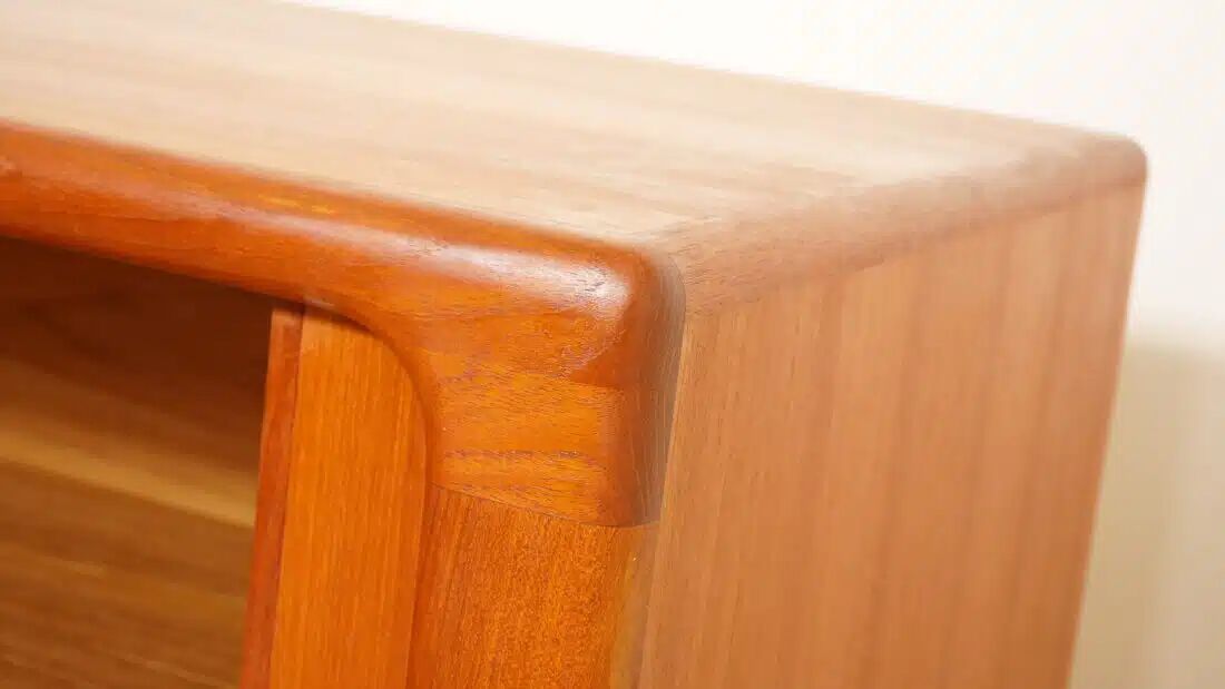 Vintage sideboard | 220 cm Dyrlund | 1960s | Tambour doors