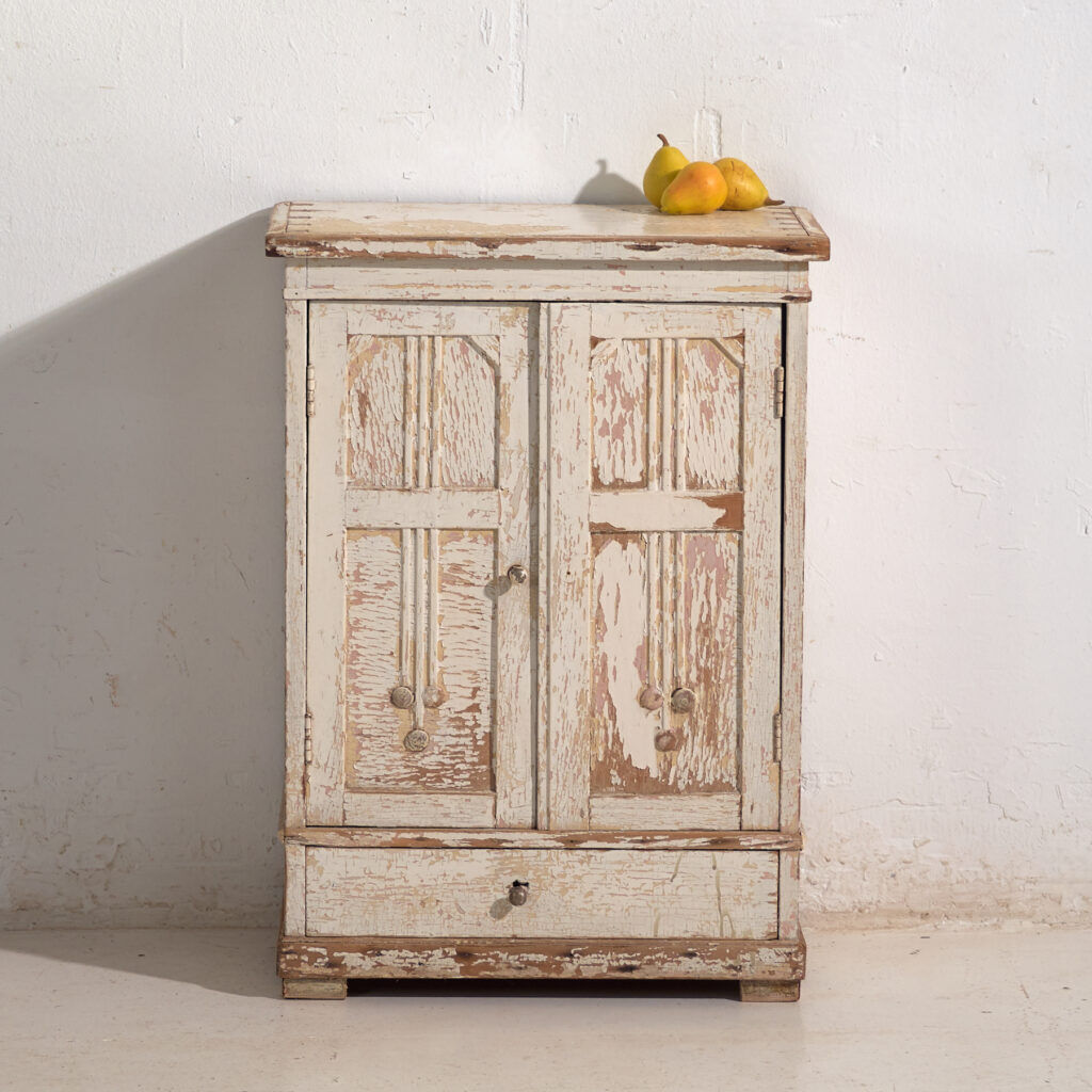 Antique painted pine wardrobe – Central Europe, circa 1900