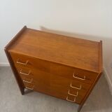 Vintage chest of drawers