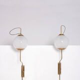 Pair of wall lamps Luigi Caccia Dominioni model LP11