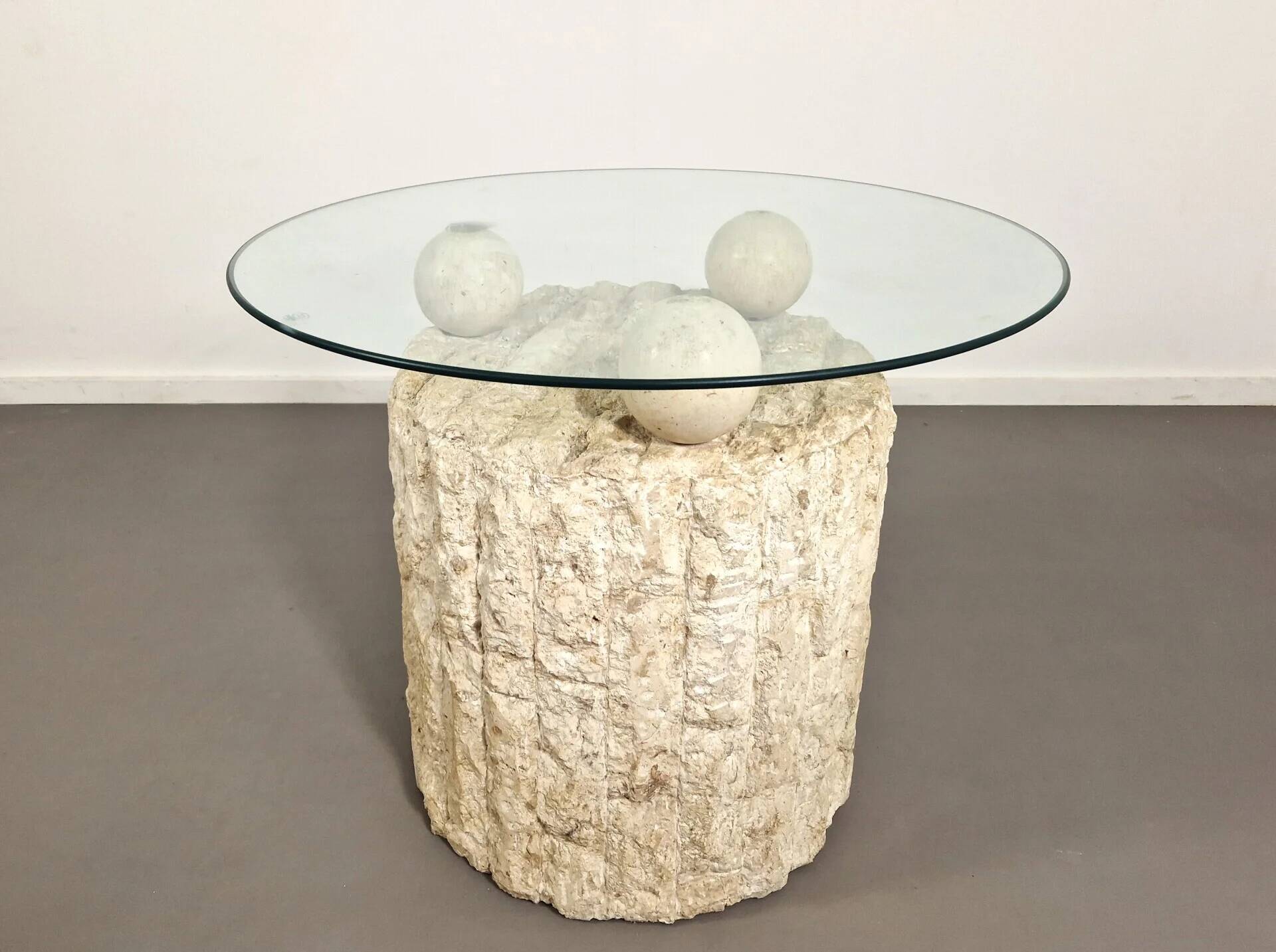 Fossil stone coffee table | Magnussen Ponte | 1980s