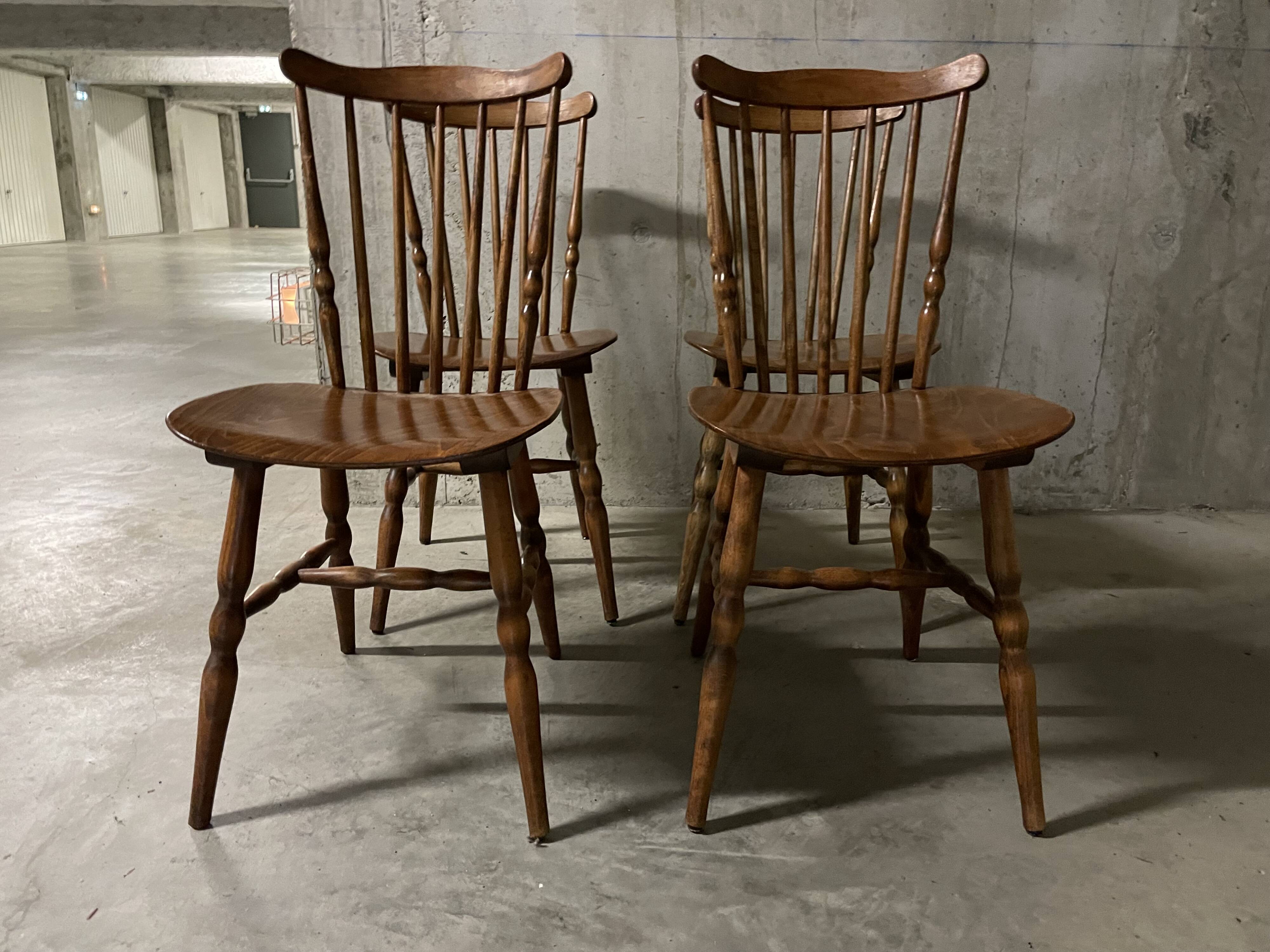 Baumann Tacoma model chairs
