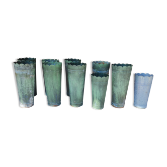 Lot 10 old zinc florist pots