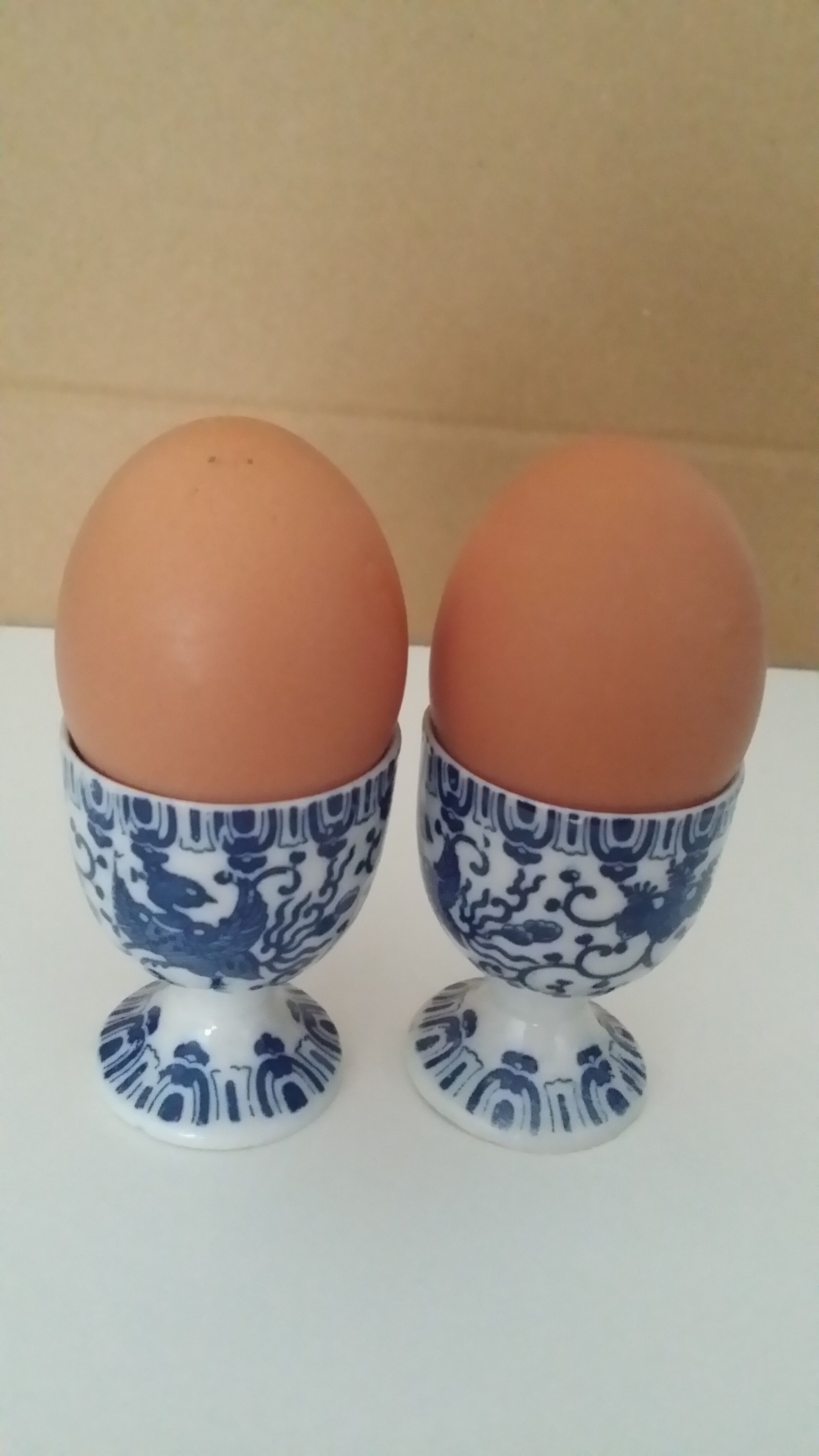 2 cups japanese porcelain
