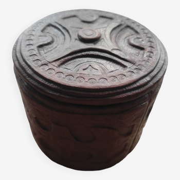 Round box in wood and Tuareg leather