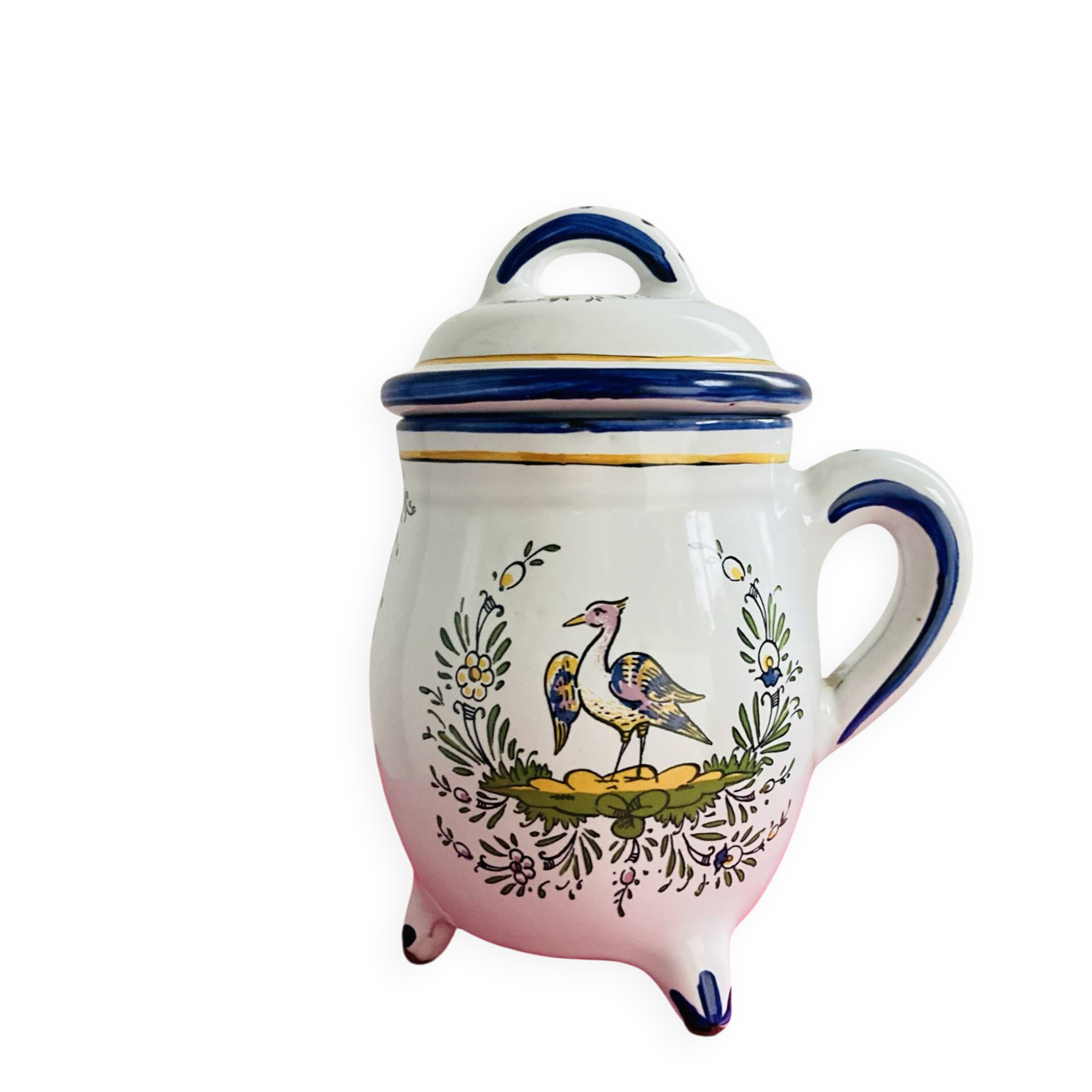 Covered pot from the 19th century by the Art pottery of Angoulême Le Renoleau.