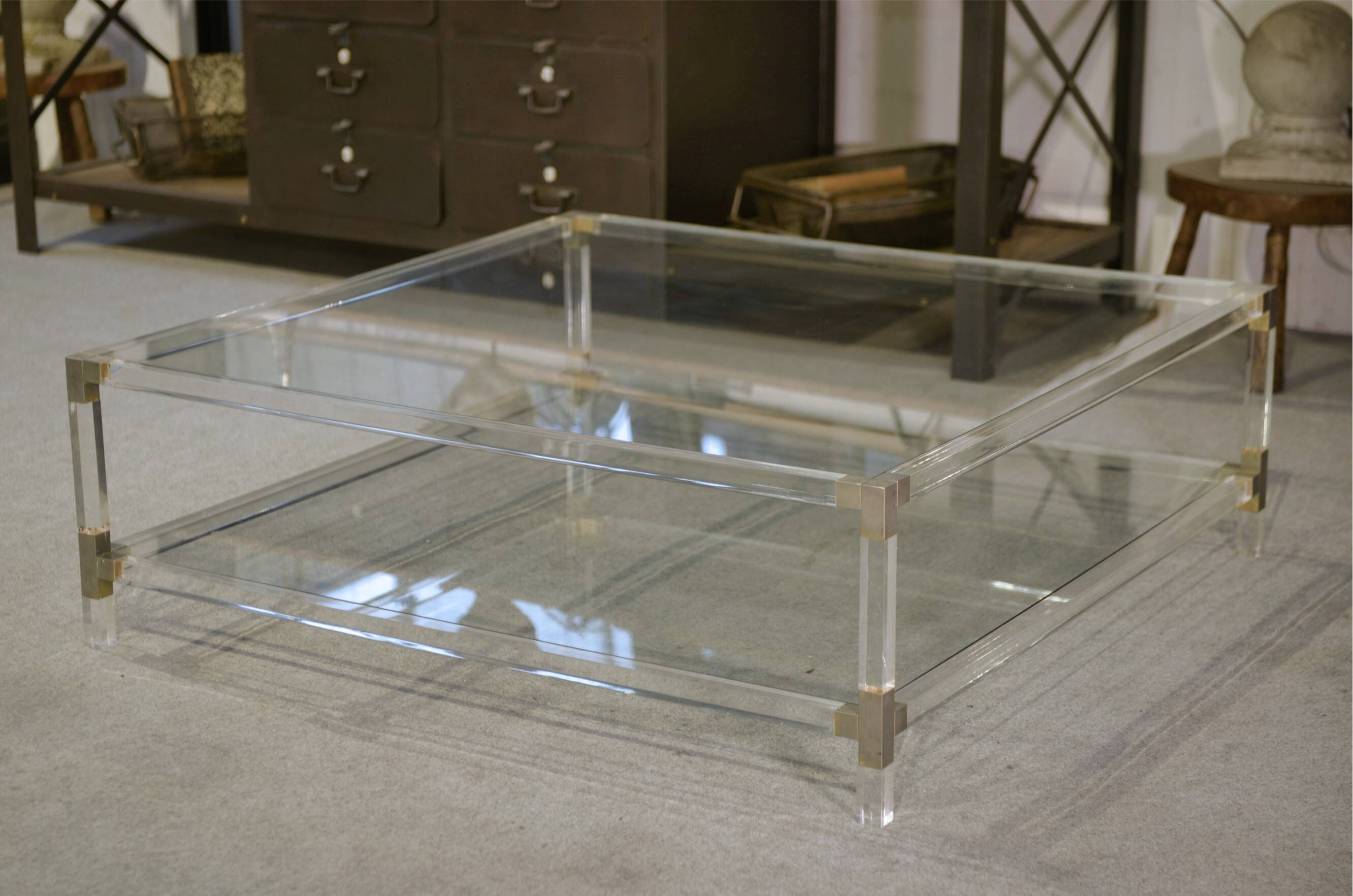 Large coffee table in polymethyl methacrylate 1970s