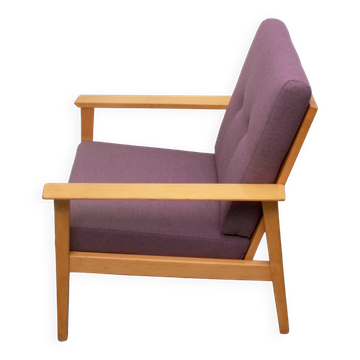 Fauteuil des années 1960 en violet