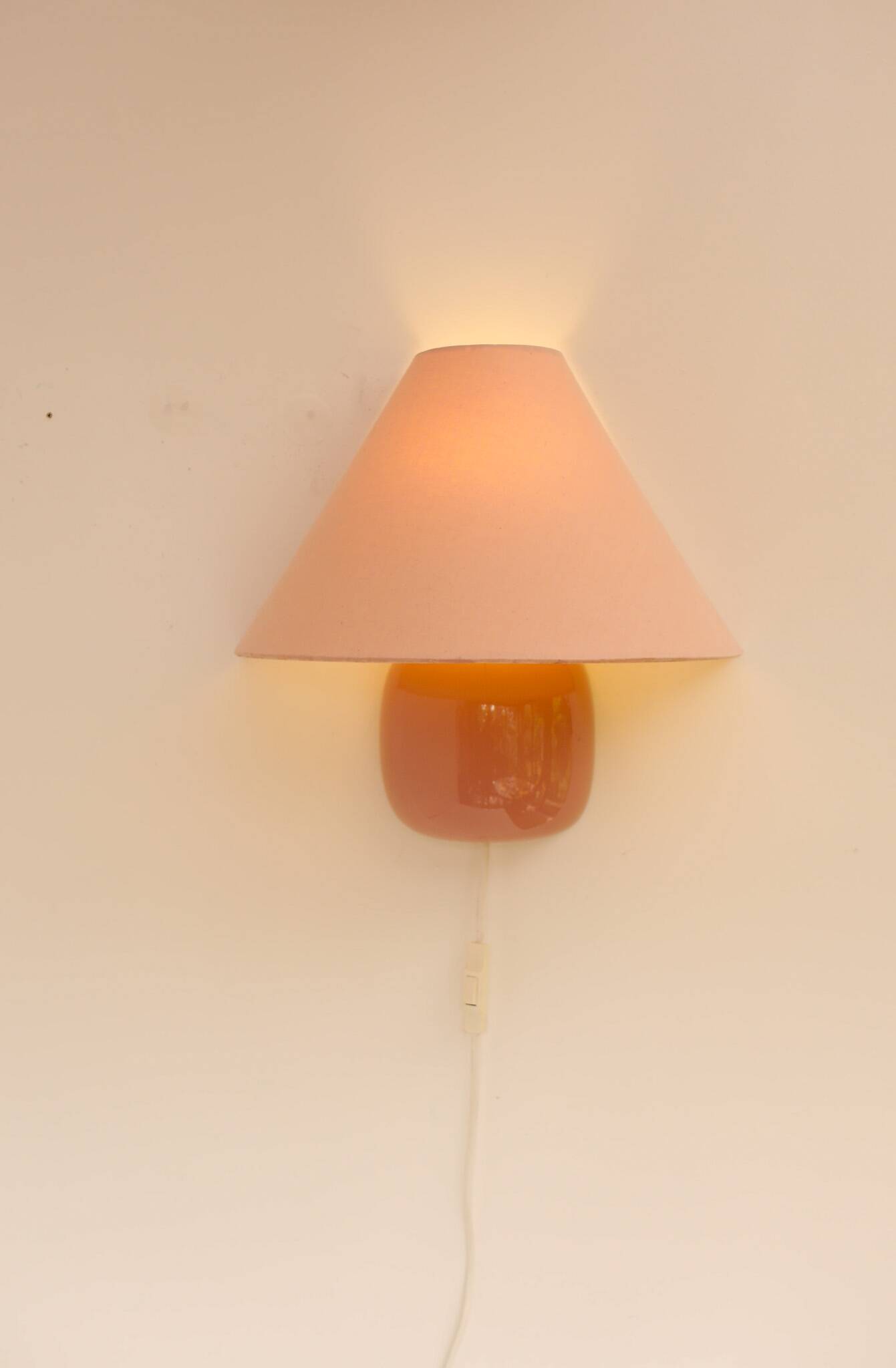 Vintage IKEA 80s sconce. A wall mounted lamp classic semi-round in pink