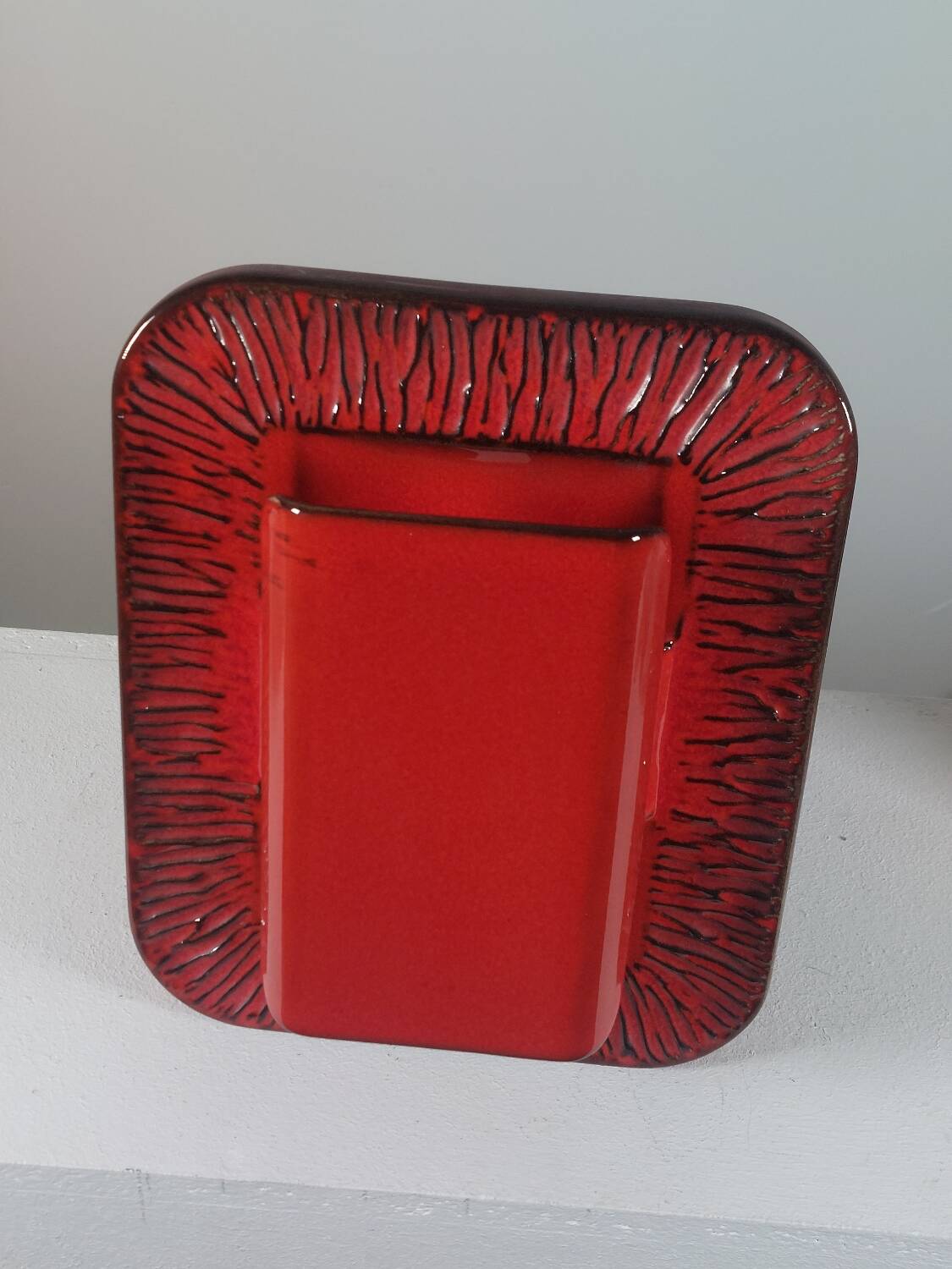 Vintage ceramic wall lamp from the 1970s.