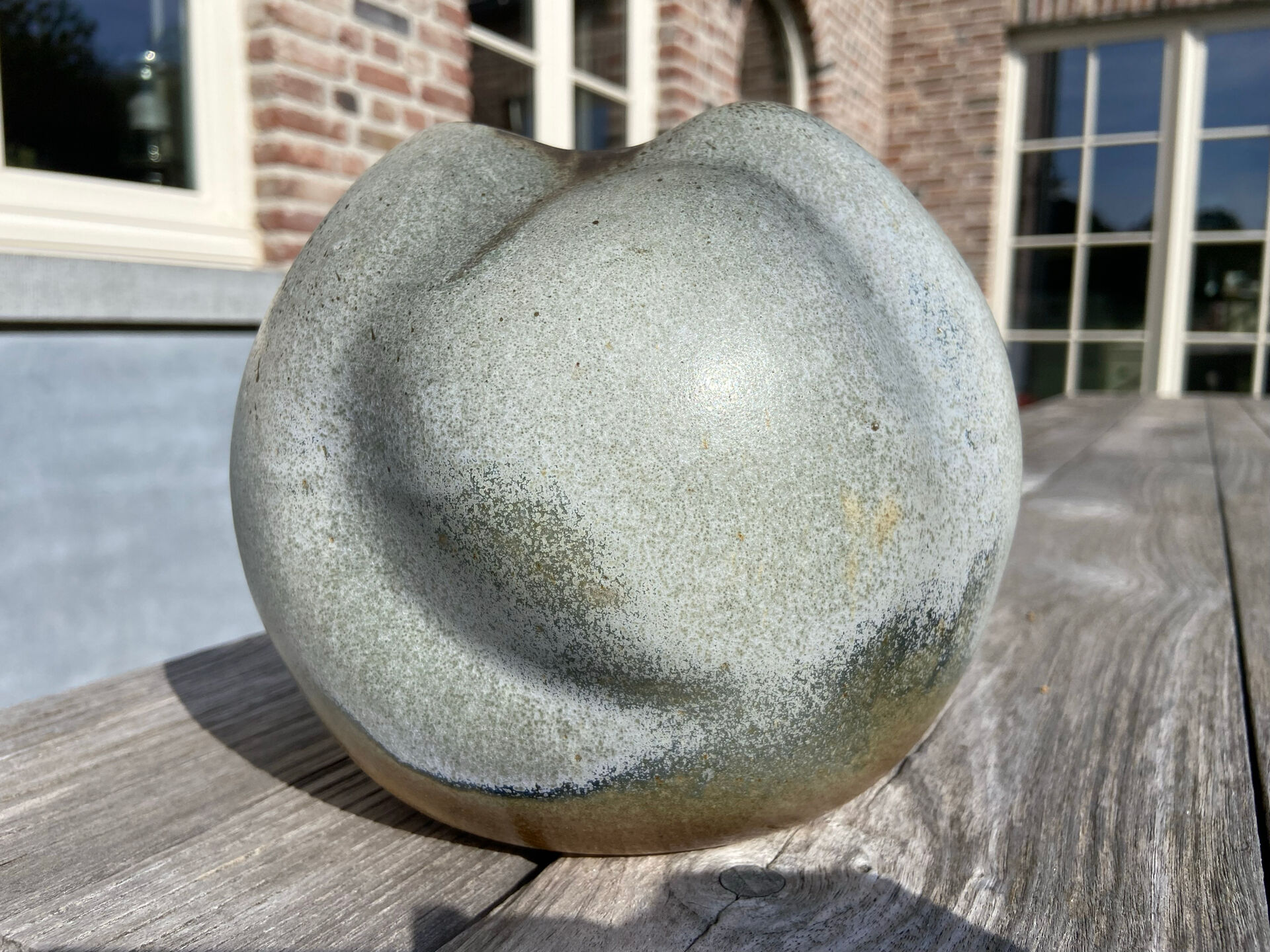 Superb sculptural vase in vintage glazed stoneware (1970s/1980s), re