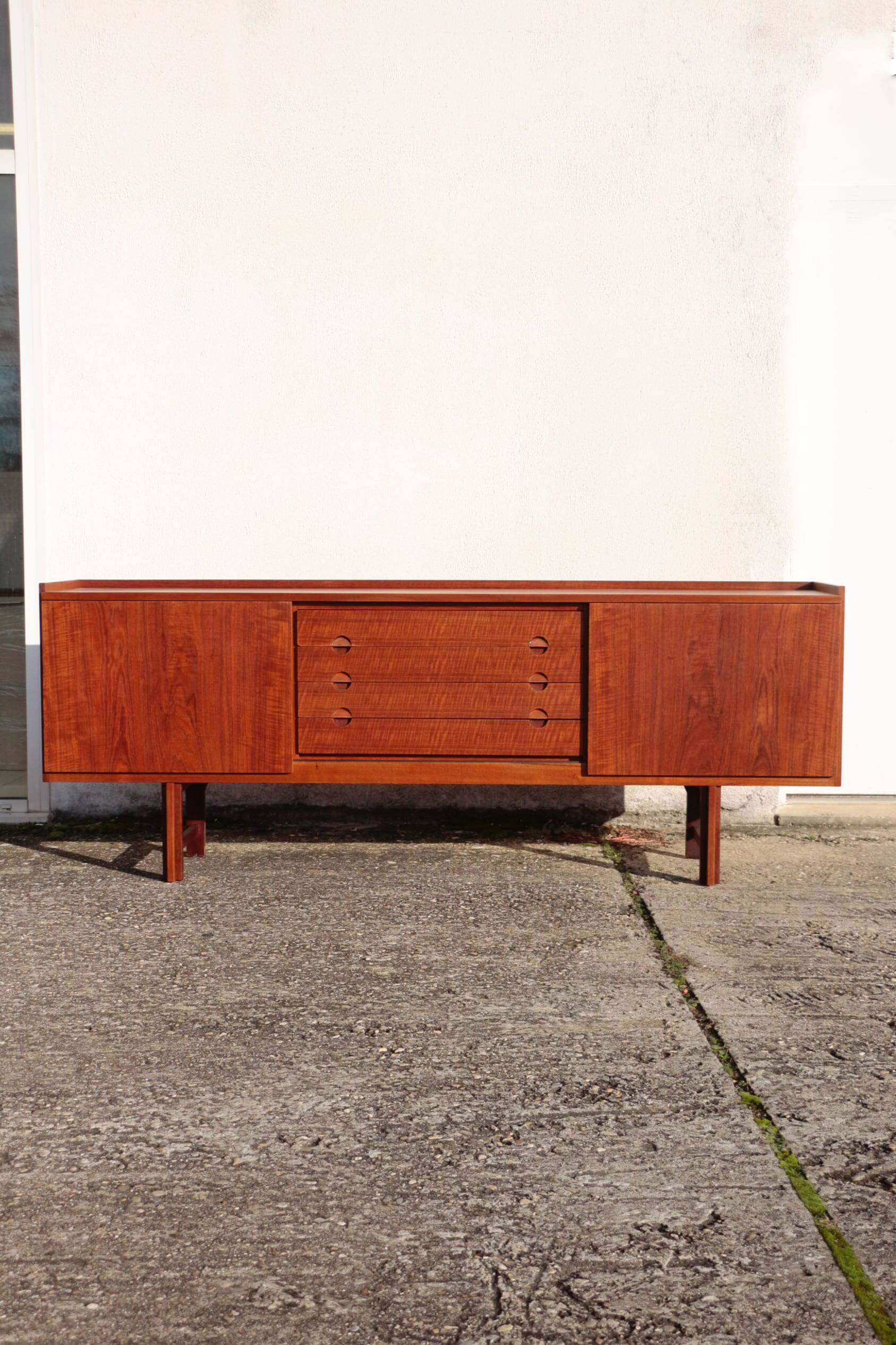 Large Scandinavian teak sideboard – Danish design – 1960s