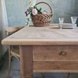 Ancienne table à manger