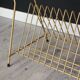 Sellette ranges vinyls in metal