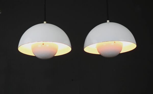 Paire iconique de lampes pots de fleurs en émail blanc VP1 - Verner Panton - 100 % originales - Louis Poulsen