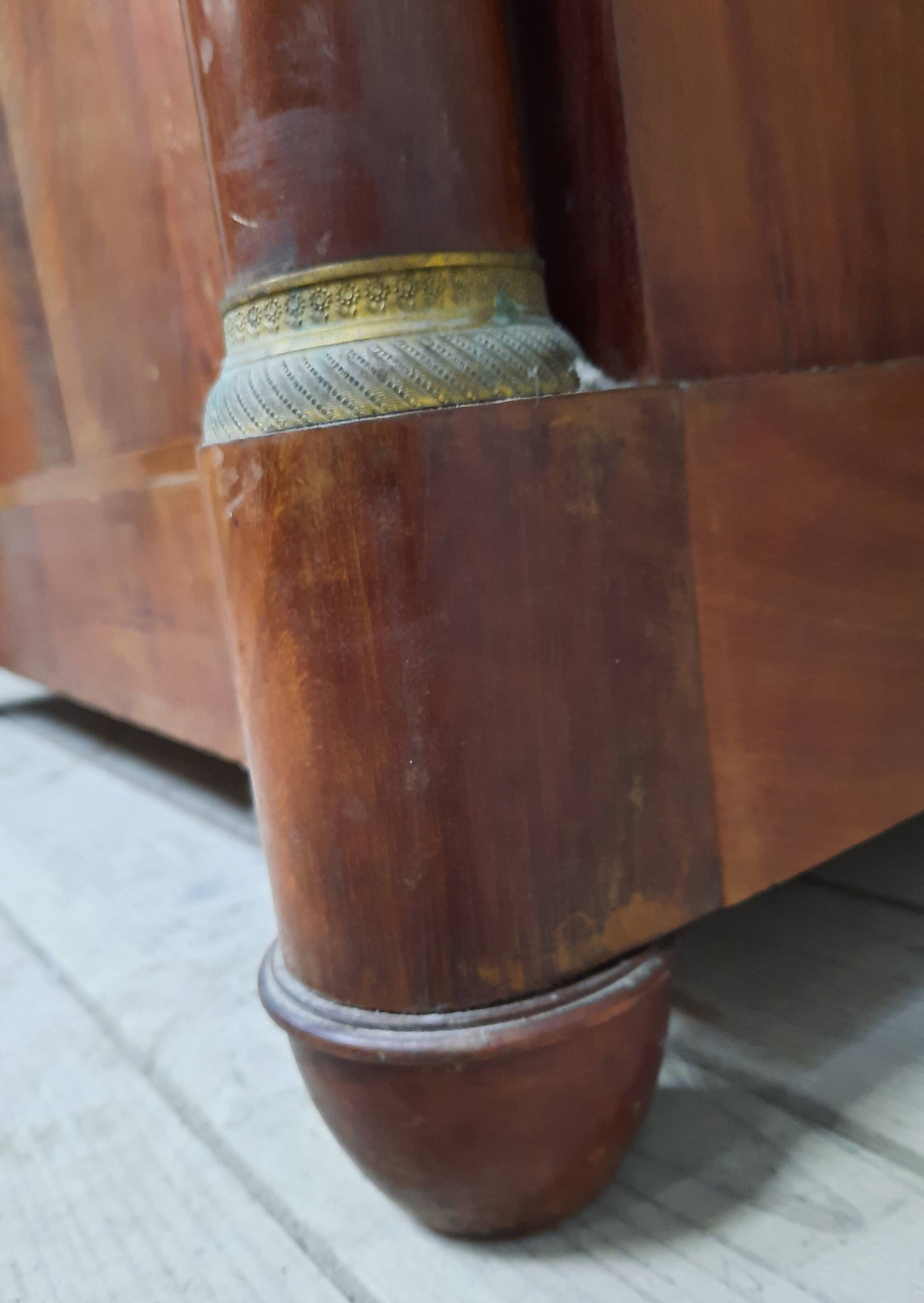 2-door empire wardrobe