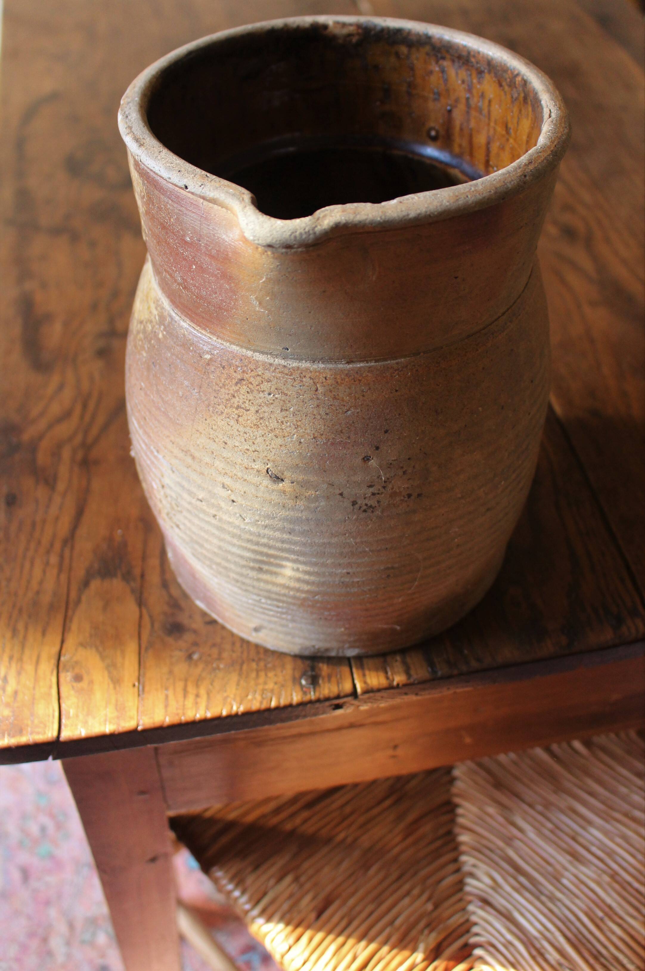 Pichet cruche en terre cuite vintage