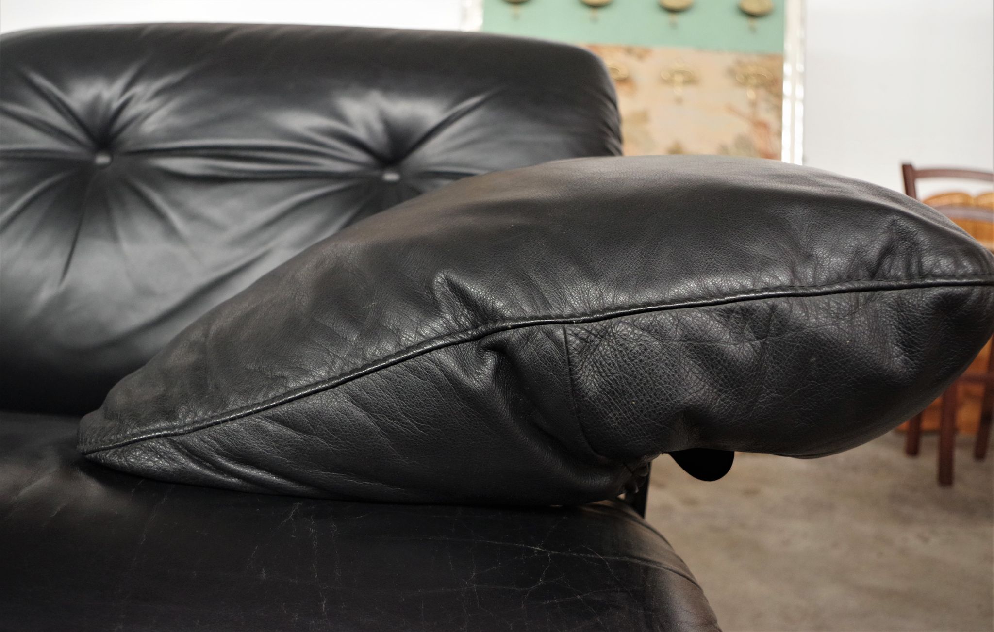 Corner sofa opening in leather and coffee table in marble by pierluigi cerri for frau, 1980s