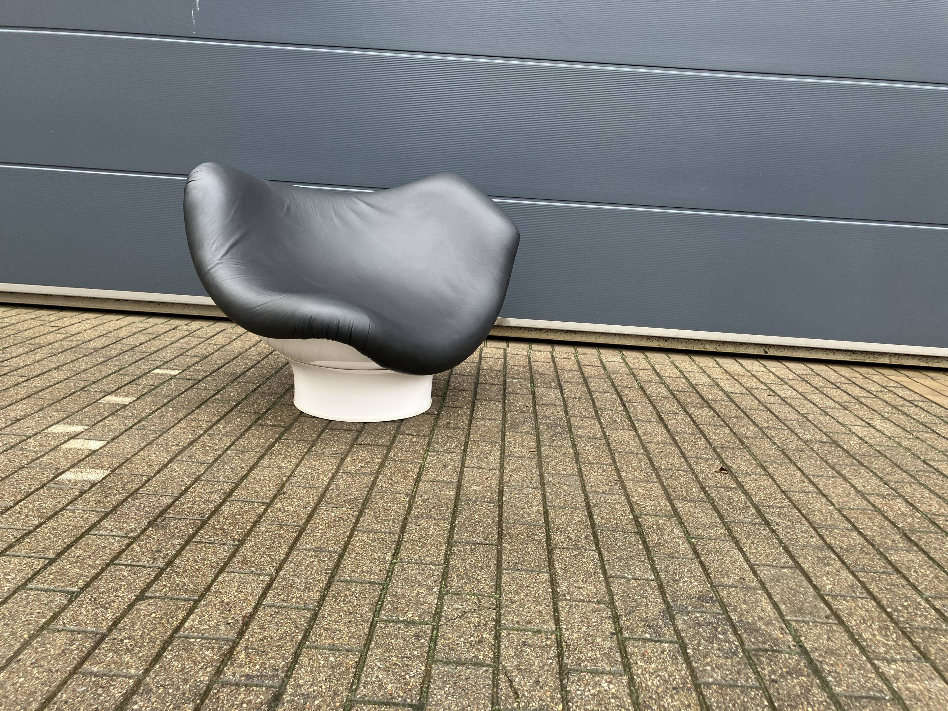 Rodica lounge chair de Mario Brunu pour Comfort Italy 1968