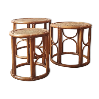 Table basse gigogne en rotin vintage