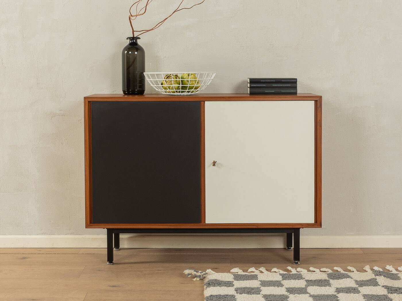 1960s Dresser