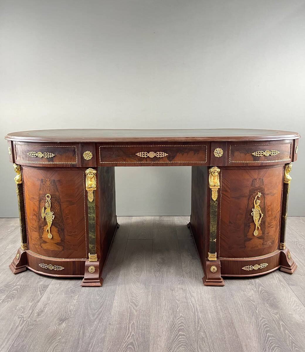Bureau Empire en acajou et placage, bronze doré, début XIXe siècle