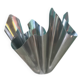 Dutch design tulip vase Martin Brühl The Edge