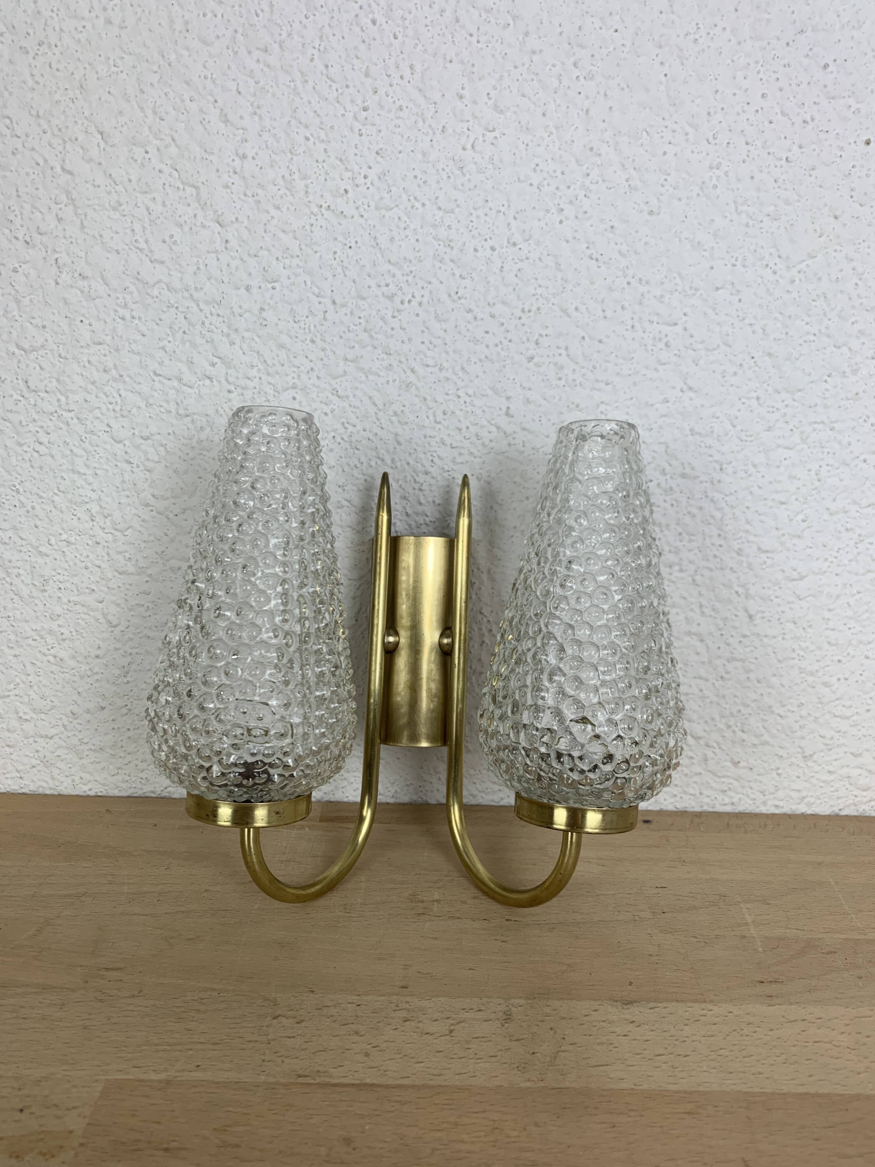 1950s brass and tulip Bubble wall lamp