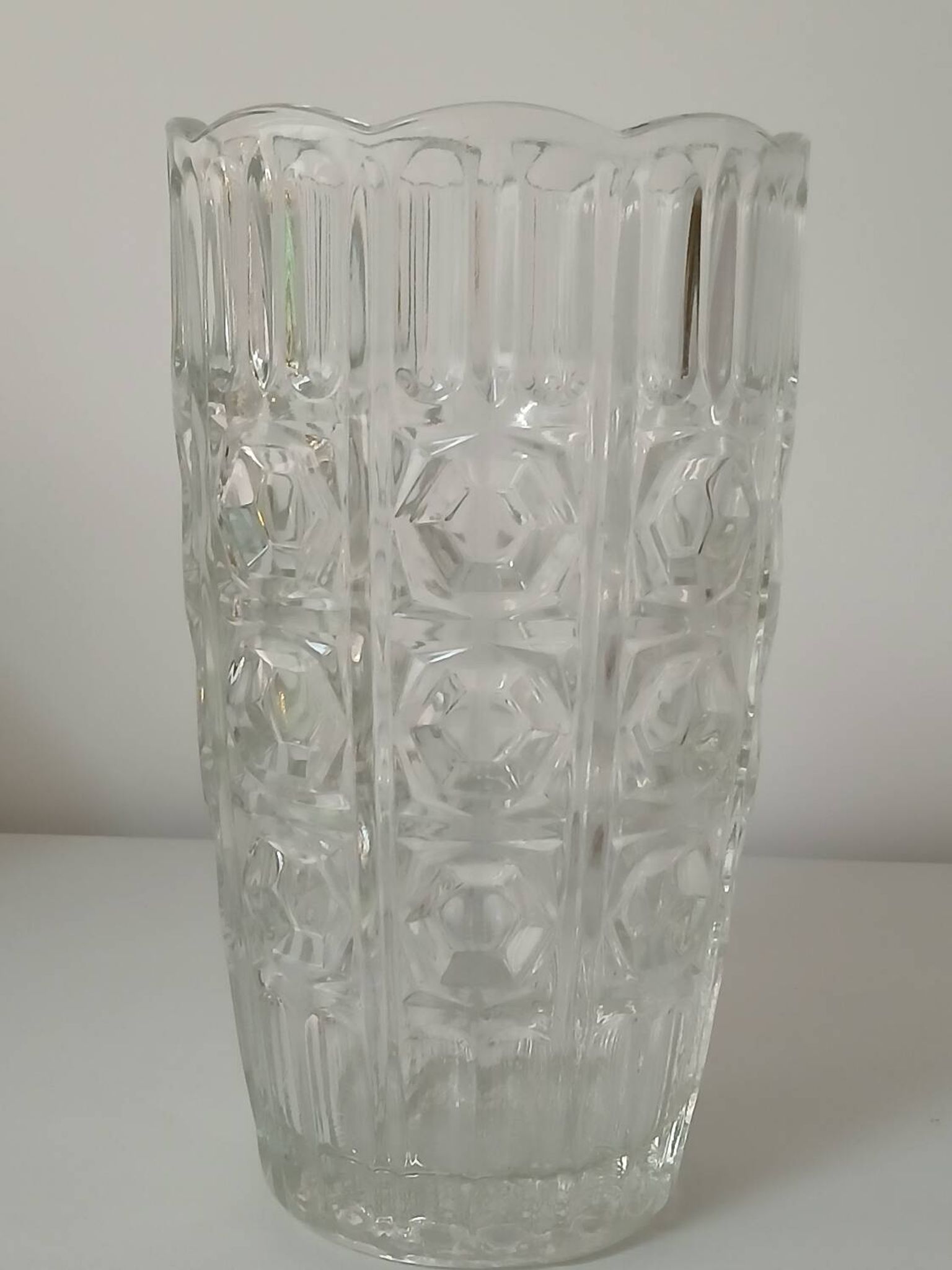 Vase en verre, motif "octogones"