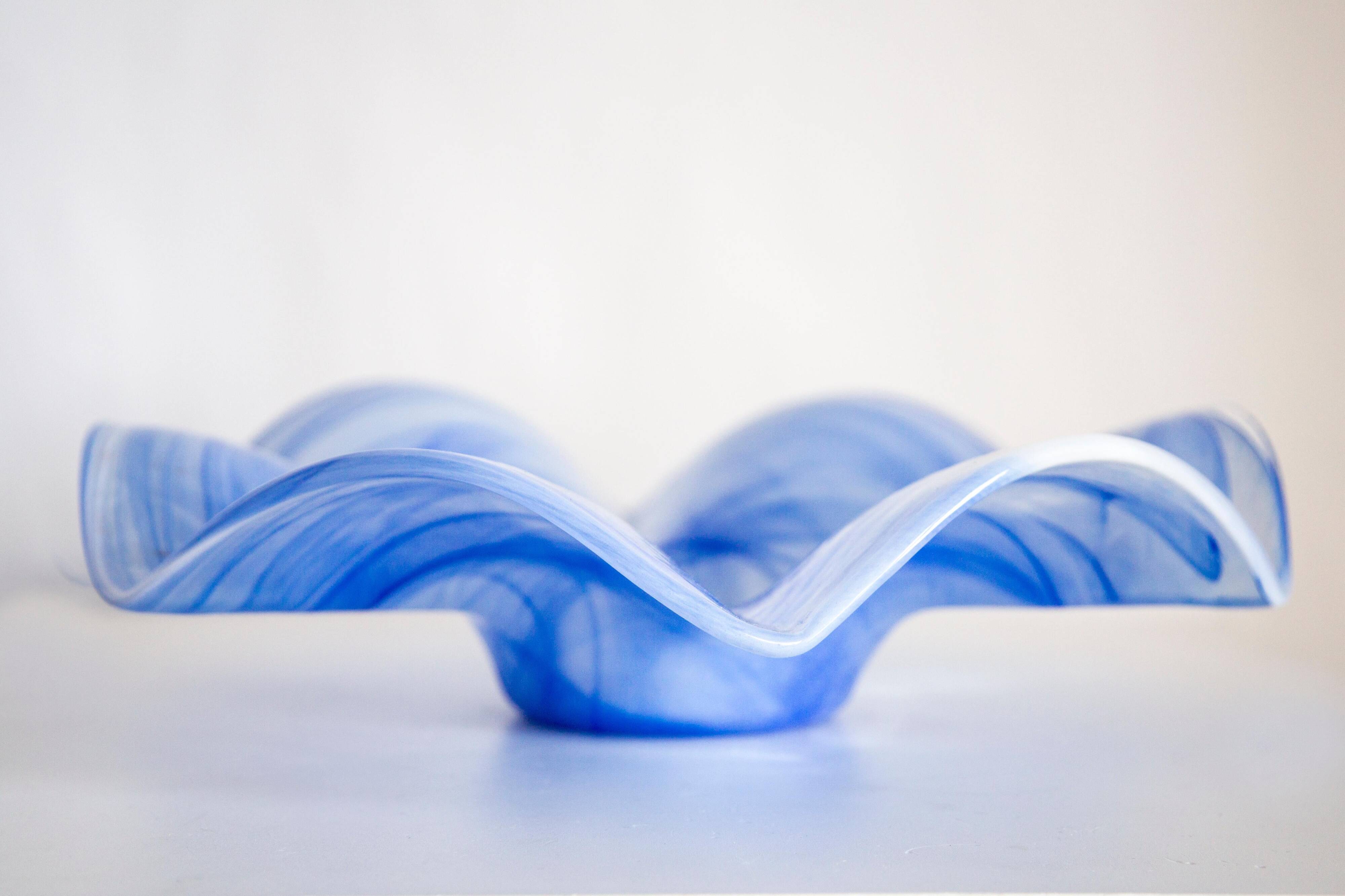 Large white and blue bowl in Murano glass, mid-century style, Italy, 2000s.