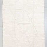 Moroccan Berber carpet beni ouarain unbleached diamonds engraved 355x253cm