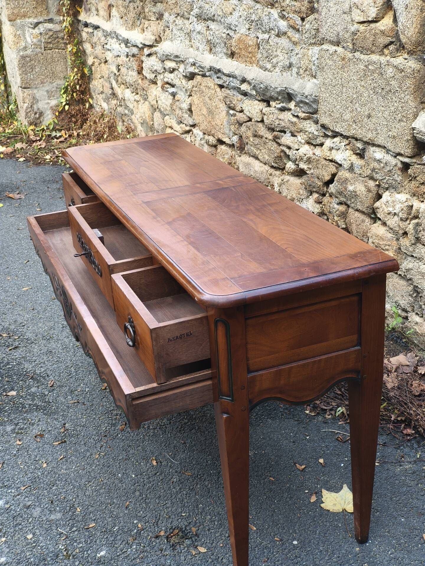 Cherry console René Trotel