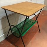 Scoubidou vinyl holder table