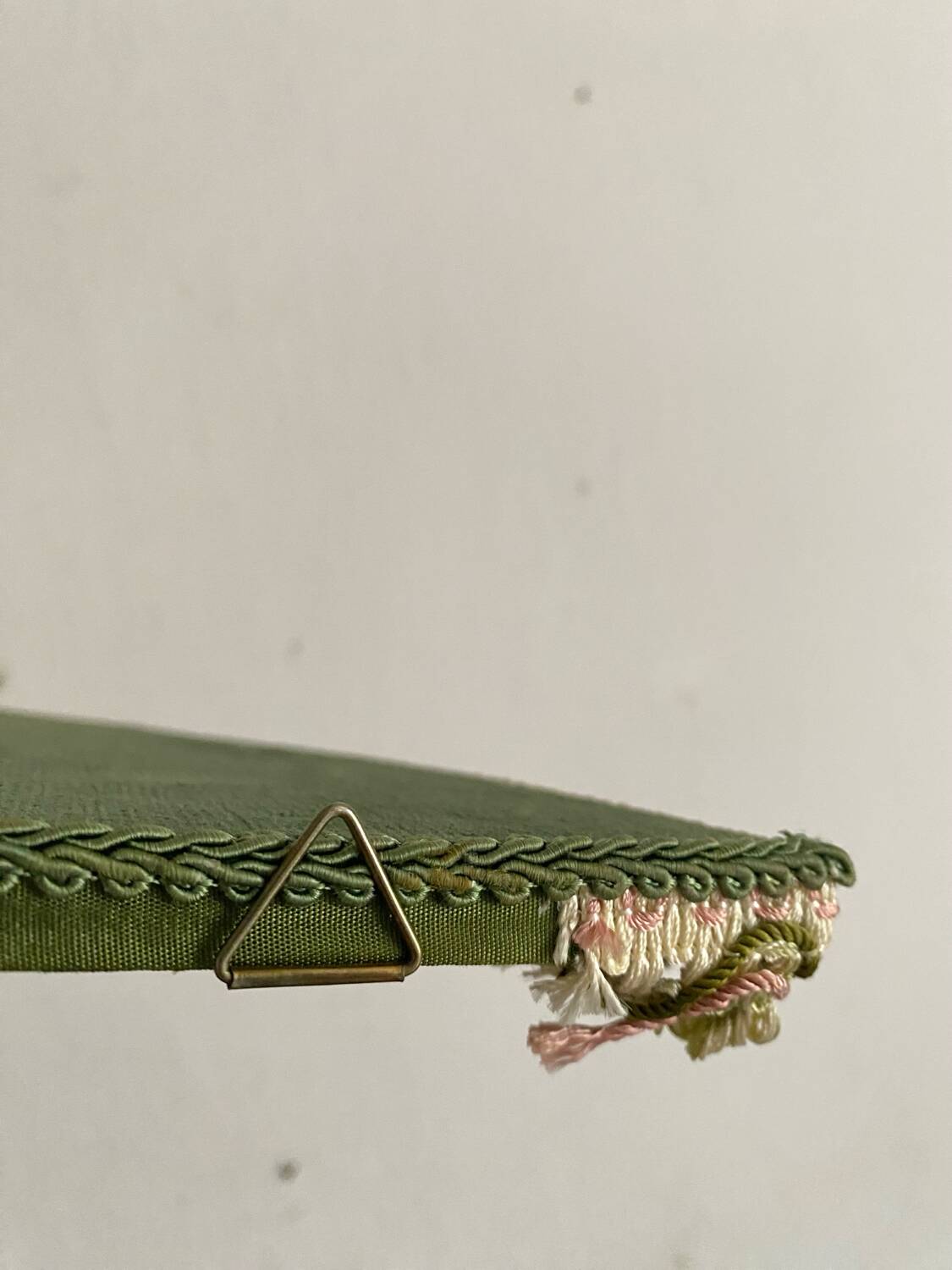 60s velvet wall shelf