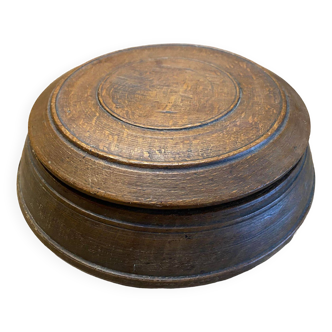 Round turned wooden box, dark oak