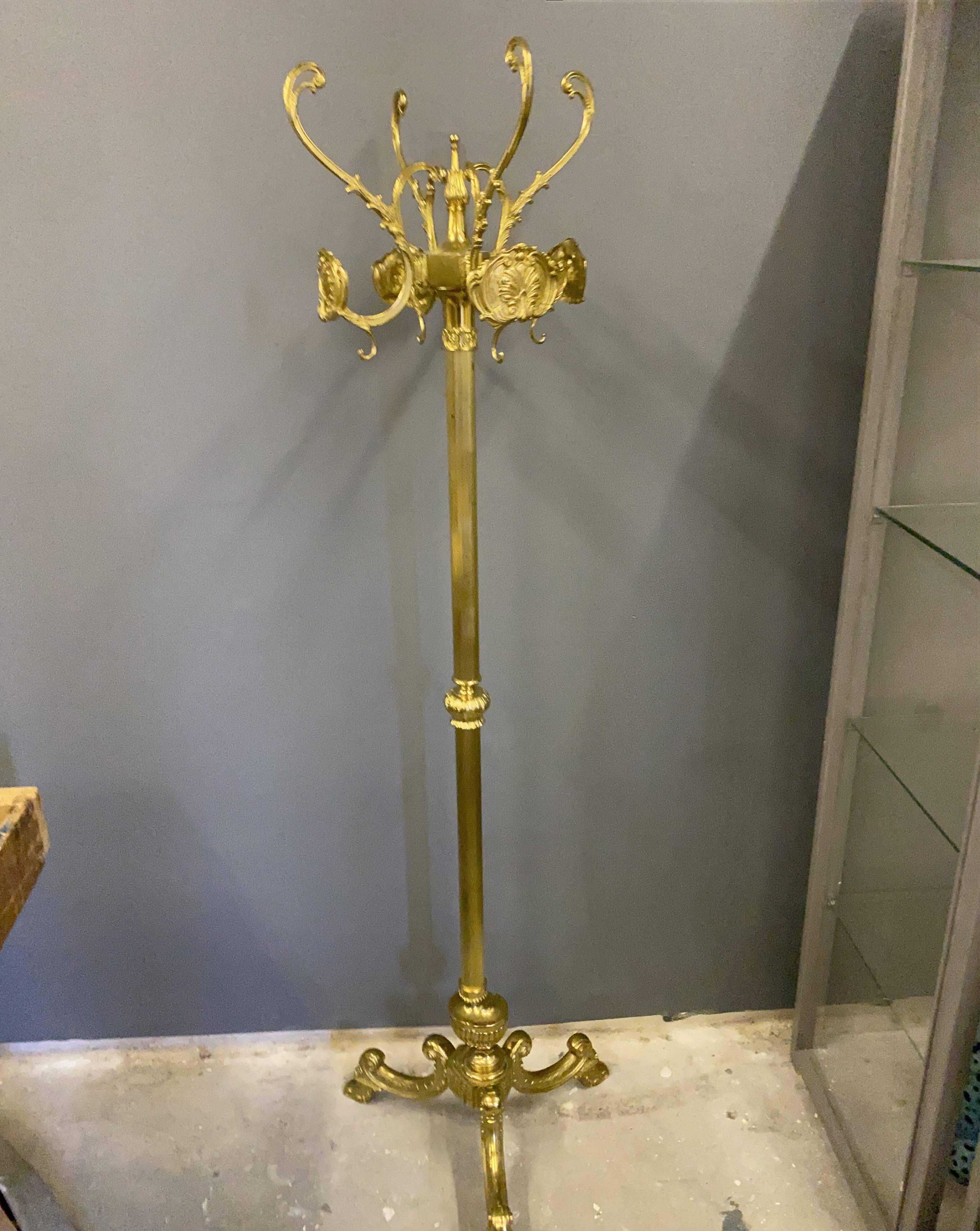 Gold metal coat rack baroque style