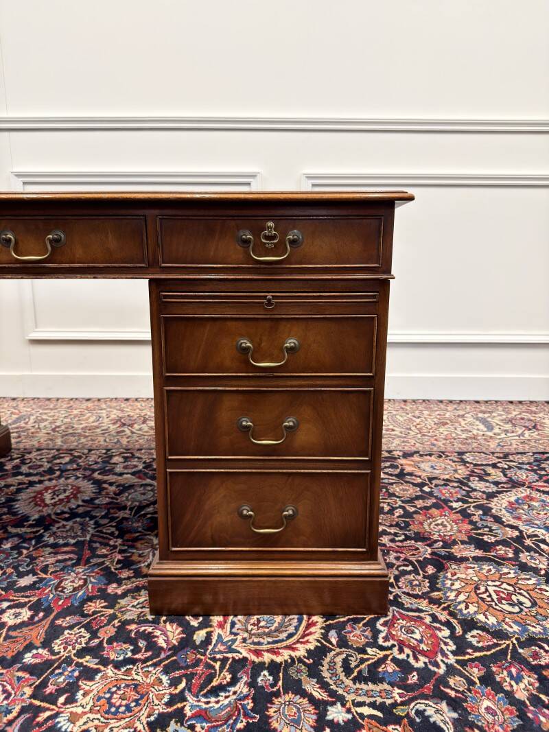 Classic English Desk with Black Inlay