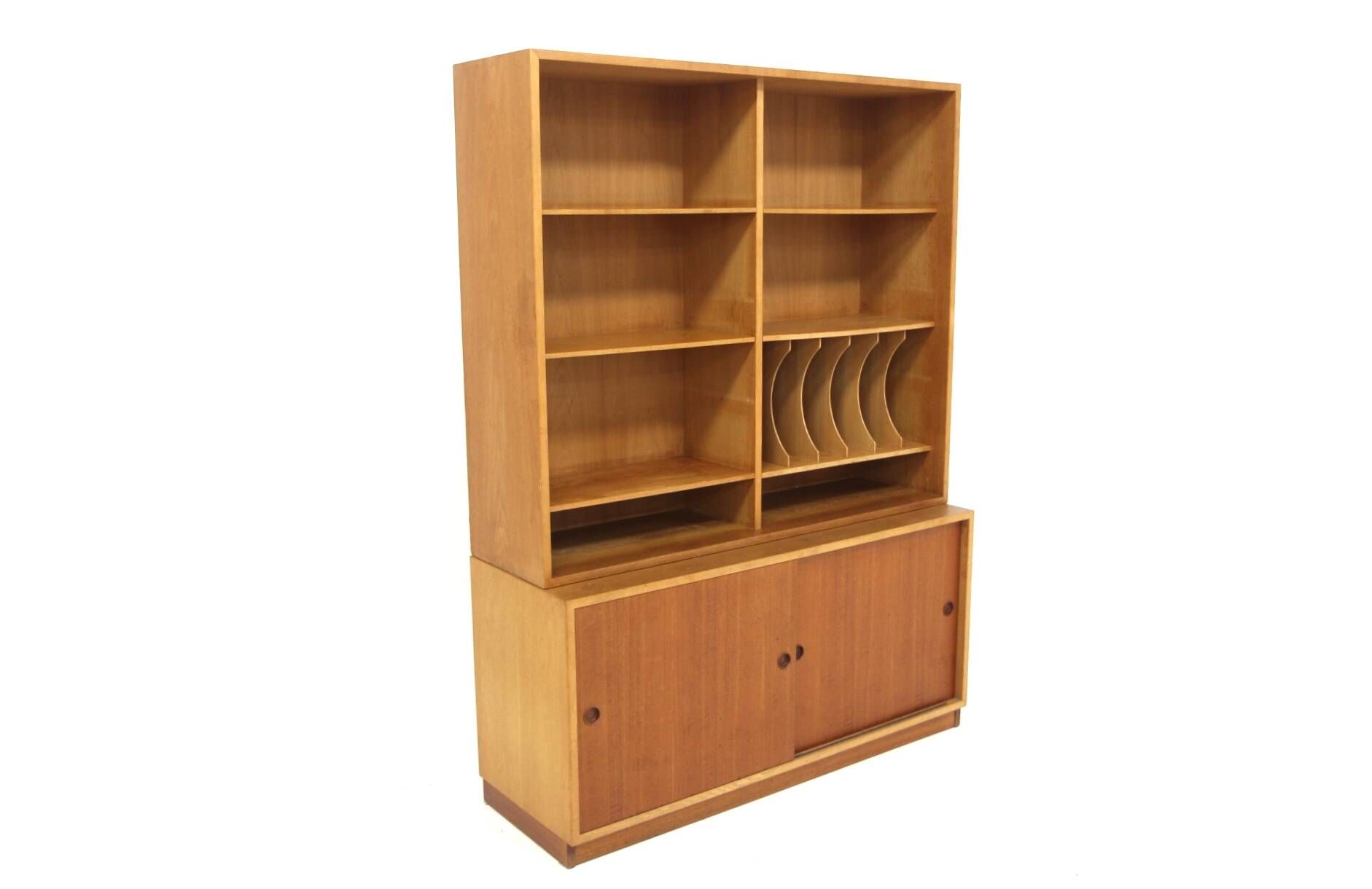 Scandinavian "Öresund" oak bookcase, Børge Mogensen, Sweden, 1960