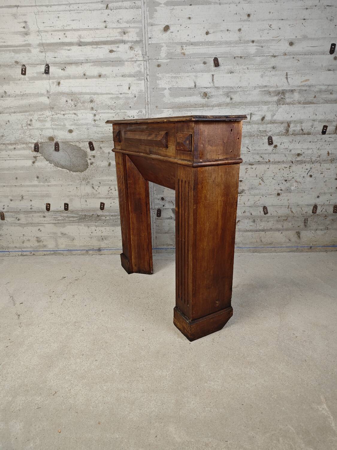 Wooden fireplace mantel
