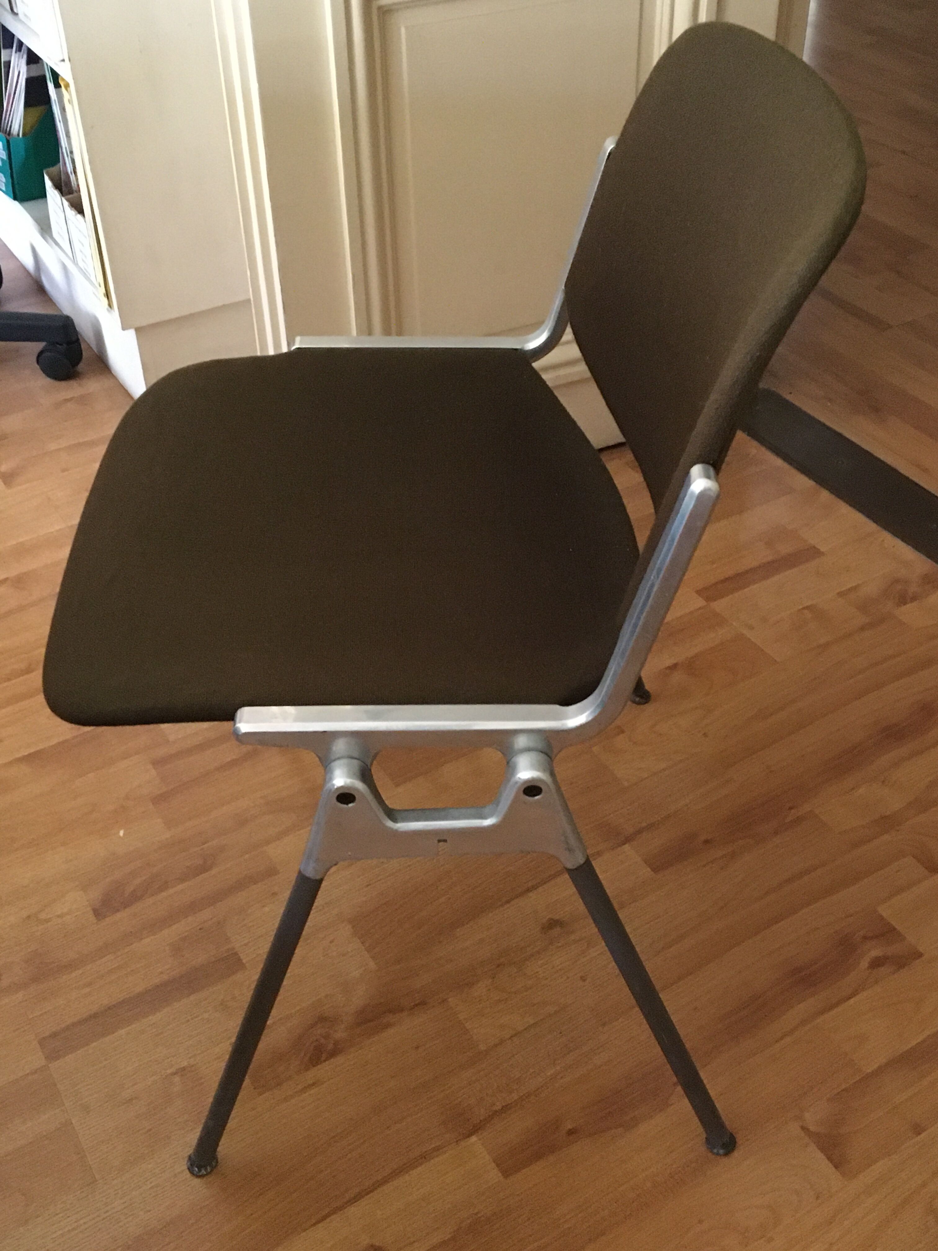 Giancarlo Piretti chairs